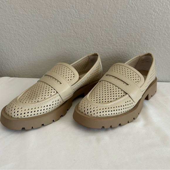 Dolce Vita Women’s Slip-on Ersula Loafer with a Chunky Sole and Heel, Size 7.5 - Picture 6 of 9
